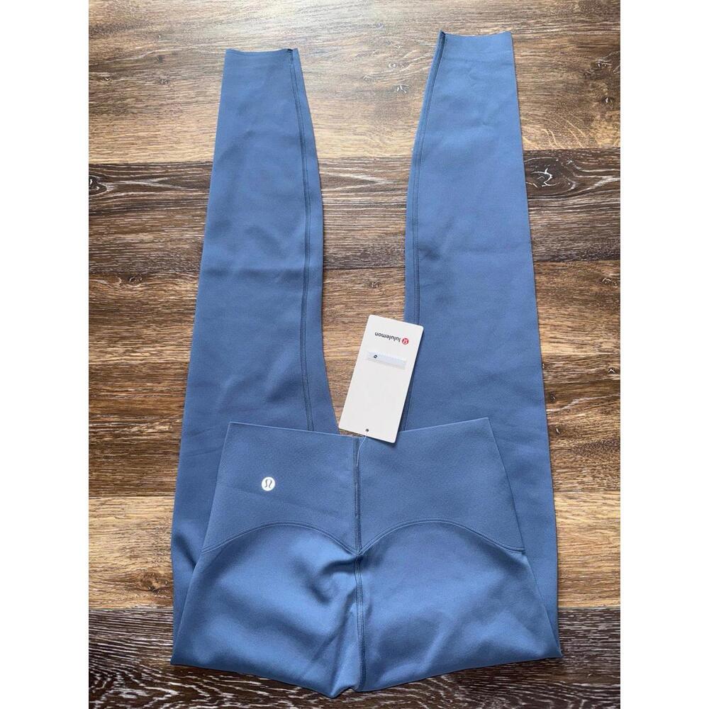 Lululemon Glow Up Tight High Rise 28” Washed Denim Size 6 NWT